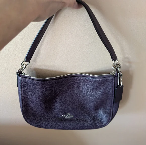 Coach Purple Shoulder Bag - Picture 2 of 16